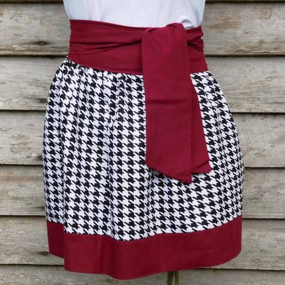 Handmade Dresses & Skirts - Houndstooth Alabama Crimson Tide Gameday Skirt